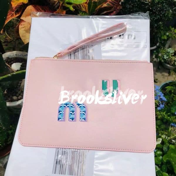 22X15CM Pink PU cosmetic pouch Fashion makeup case M.vip storage case zipper Bag with handle designers collection