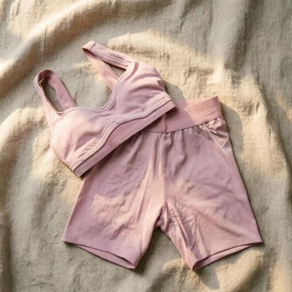 Designer Yoga Shorts Set Women Clothes 2 Pieces Run Sports Bra+Short Leggings Pilates Fitness Gym Sweatsuit Workout Suits Seamless Tennis Girls Outfit