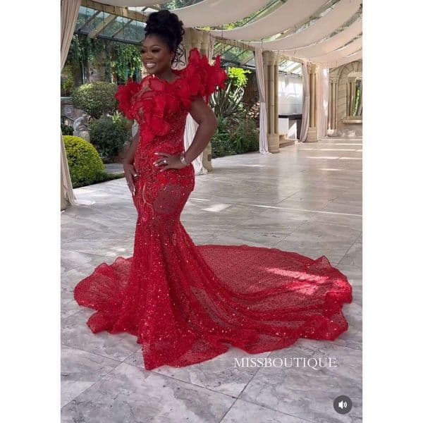 Customized Red Prom Dresses For African Women Lace Appliques Formal Evening Occasion Gowns M14 B0316