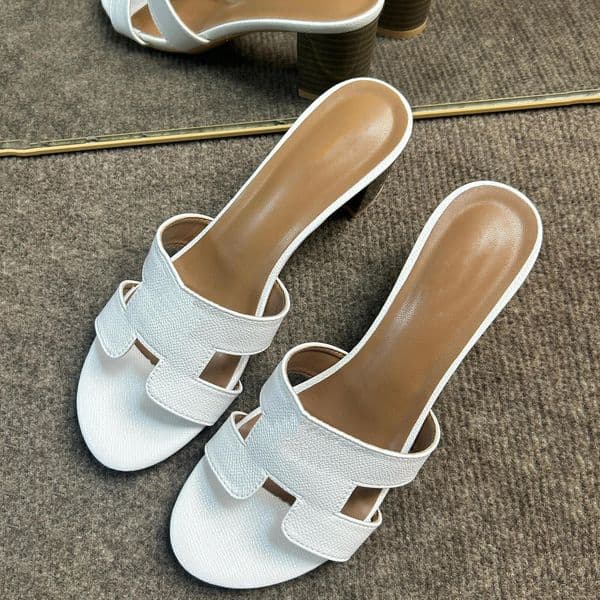 Brand Designer Sandals Women Shoes Gunuine Leather Slipper High Heel Sandal assic Flat Slides Beh Low Heel Slipper Summer Slippers eur35-42 001 J260324