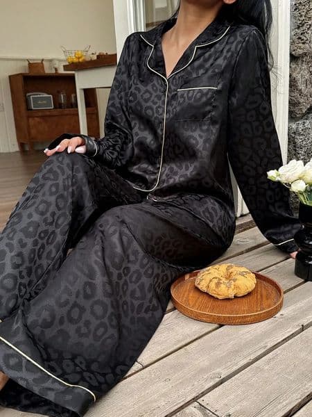 Black Leopard Jacquard Silk Pajama Set for Women Long Sleeve Button-Up Top Wide Leg Pants Fall Winter Lounge Wear 260313
