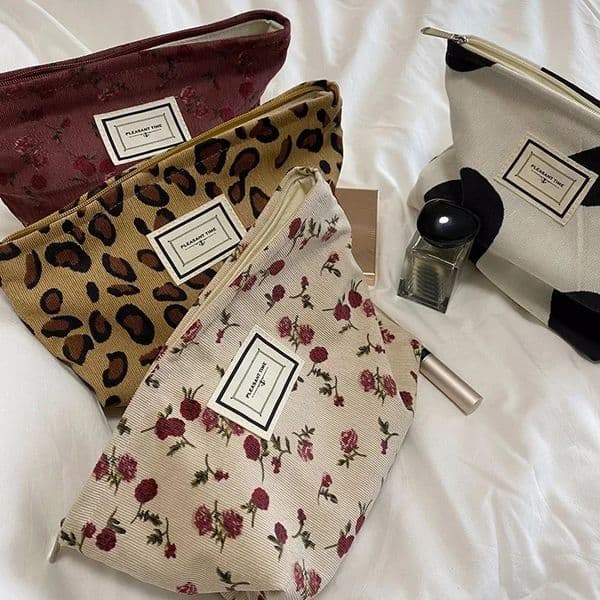 Corduroy Embroidery Cosmetic Bag Clutch Bag Large Makeup Organizer Bags Korean Cosmetic Pouch Women Cute Toiletry Beauty Case 260312