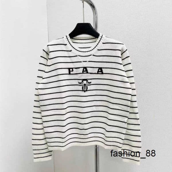 Designer Haute Couture 2024 Early Autumn New Color-Block Striped Letter Jacquard Sweater Elegant Versatile Wool Knitwear 47RK