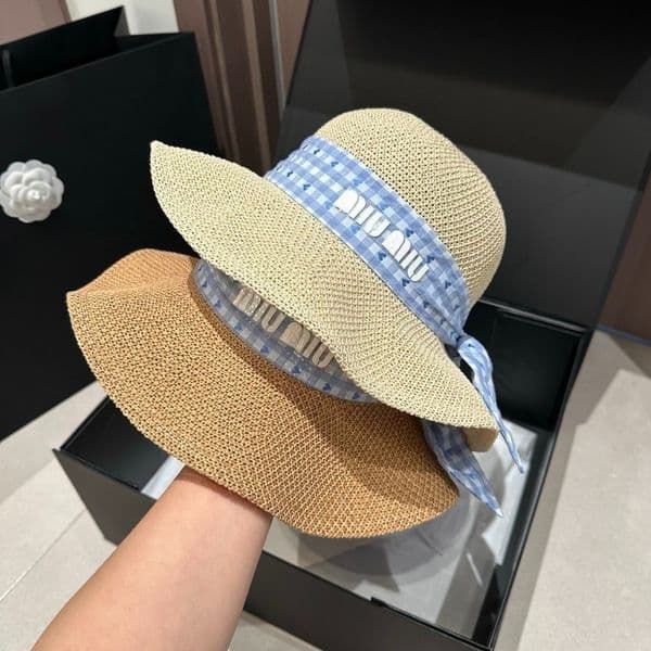Bucket Hat Designer Women Woven Grass Wide Brim Fisherman Hat Men and Women Summer Breathable Sunscreen Large Brim Beach Vacation