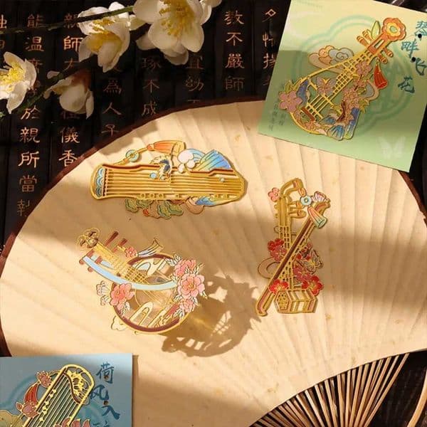 Chinese ical Musical Instruments Metal Bookmarks Portable Students Reading Tool Hollow Hot Stamping Bookmark Bookmarks S26317{category}