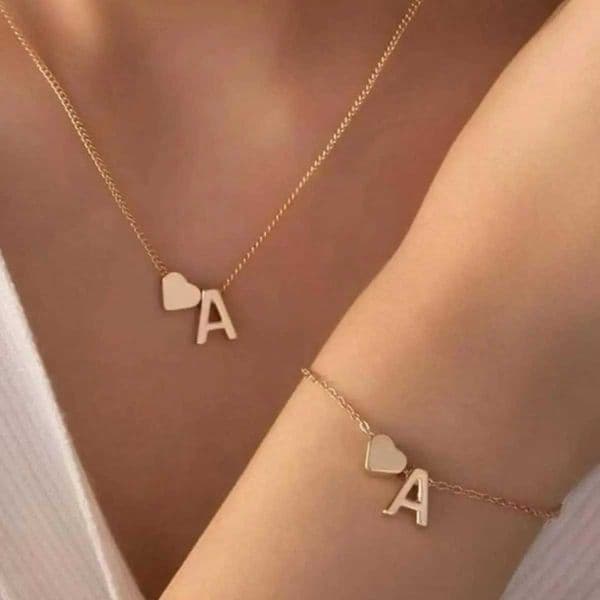 LATS Fashion Tiny Heart Dainty Necklace Gold Silver Color 26 Letter Name Choker For Women Pendant Bracelets Jewelry GiftXJ260317