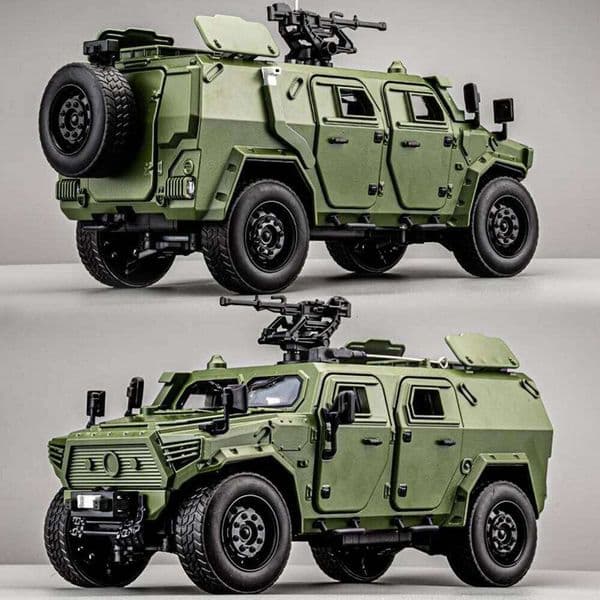 118 Dongfeng M-Terrain Alloy Car Toys Miniature Model Diecast Vehicle Sound Light Pull Back Doors Opened Kid Xmas Gift 26W0317 C260323