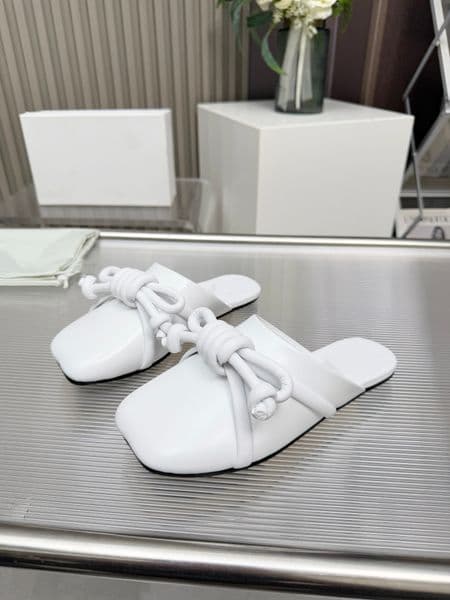 Fashion Designer Women Sandals Designer Bowknot Half slipper Wedding Dress Shoes Flat sandals Spring Sandal