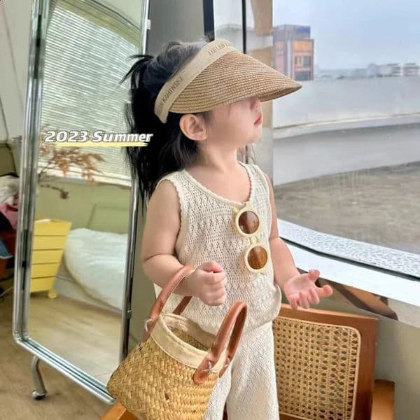 Girls Summer Clothing Set Kids Knitted Hollow Lace Suit Girl Fashion Breathable Vest Wide Leg Pants Outfits Children Sets 260317J260528