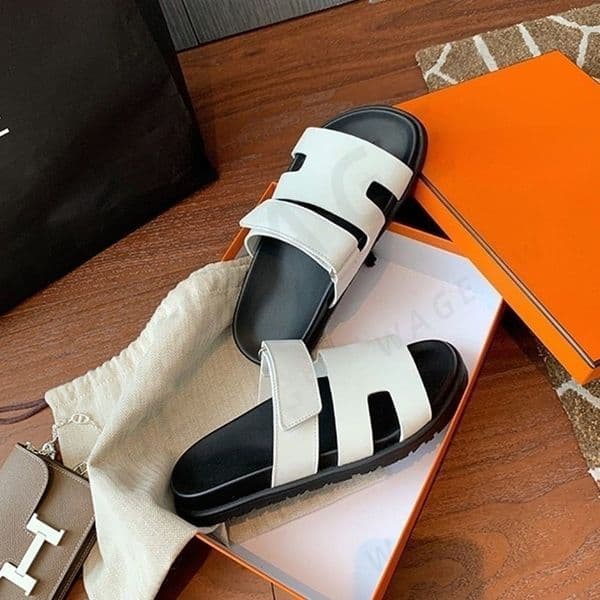 New 2026 Unisex Iconic H-Strap Leather Slides in Two-Tone Design with Multi-Colors, Luxury Style, Comfortable Daily and Leisure Sandals with Signature Pattern-4