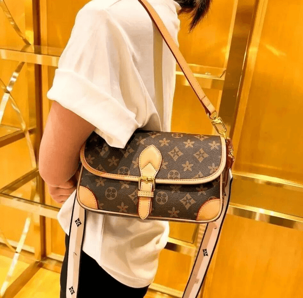 Luxury Designer Bag Crossbody Diane Baguette Vintage Canvas Strap Flower Flap Clutch Purse Shoulder Bags louisities vouiton Tote Bag lvslys crossbody backpack A66