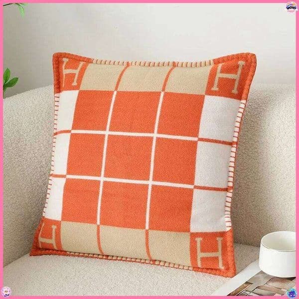 Pillow Case Car throw European and American cover, residential hotel ins wind wool weaving sofa car pillow 26H0315