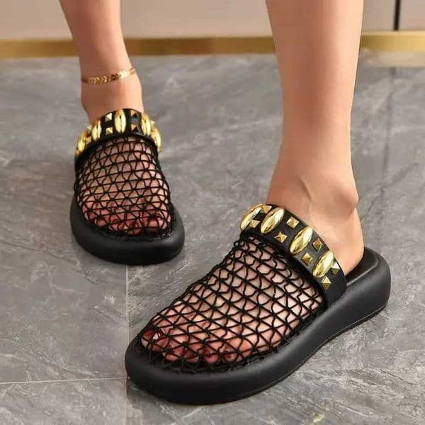2026 new hollowed out breathable toe cap half drag thick sole Roman temperament versatile fashion beach slippers Q260318