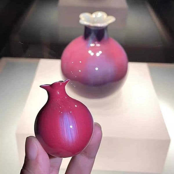 Forbidden City Pomegranate Refrigerator Magnet Cultural and Creative Small Vase from the Liaoning Provincial Museum Beijing L260318