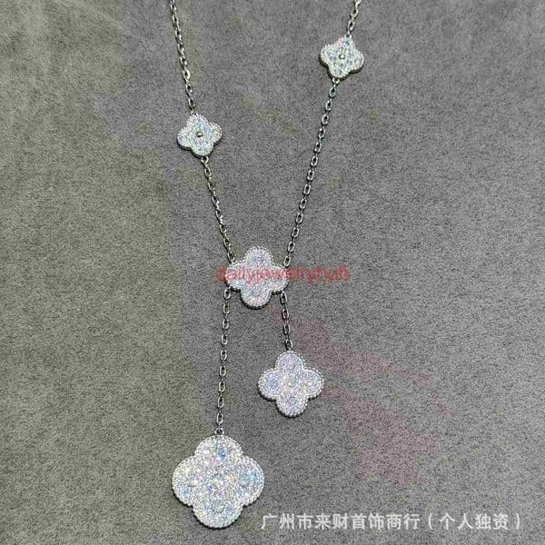 designer necklace clover vanly cleefty necklace Luxurious four-leaf clover six-flower full-diamond pendant necklace for women fashionable evening wear chain