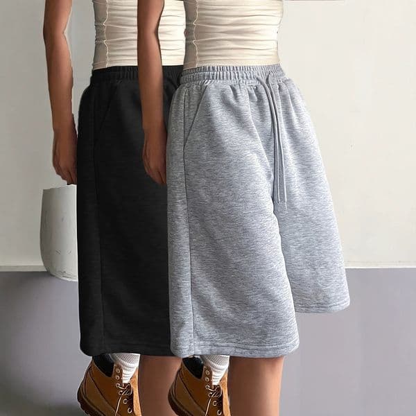 Gray women's summer thin sports shorts, loose wide-leg casual pants with drawstring, suitable for running and outdoor wear