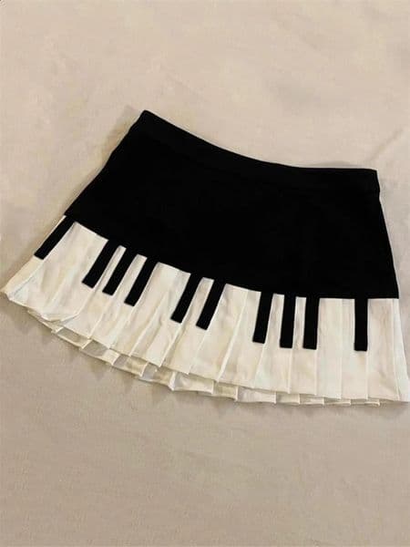 Spring Black White Spliced Women Short Skirt Y2k Slim n Harajuku Mini Female Empire Korea Style Chic Piano 260318BJ