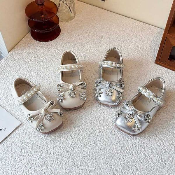 Luxury Girls Princess Shoes Crystal Floral Square Toe Autumn Kids Flat Shoe Sliver Beige Graceful Beautiful Children Mary JanesT260317