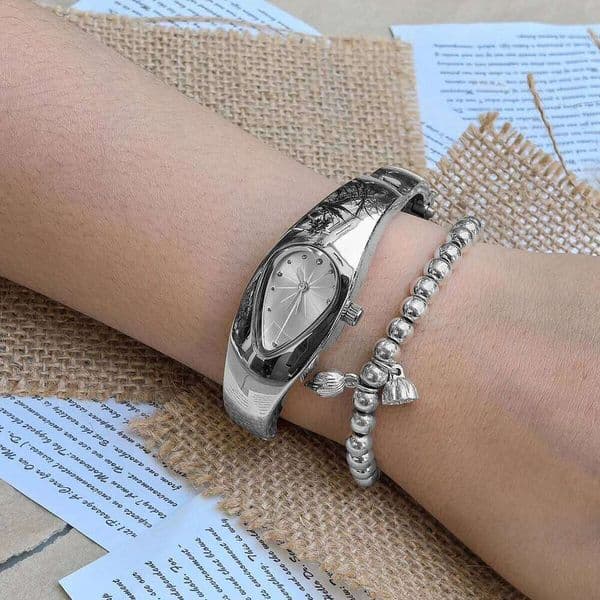 Millennium style shaped y2k water drop retro trend female personality medieval watch lotus silver bracelet 26W0319