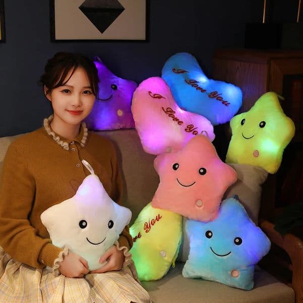 Glowing Star Plush Throw Pillow Luminous Five-Pointed Star Stuffed Cushion Sofa Decorative Pillow Office Back Cushion Decor 260318BJ
