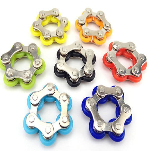 Relieving Stress Chain - Six Sections Of Iron Chain With Various Deformations To Relieve Pressure And Release Tension. Toy: Fidgetcube.