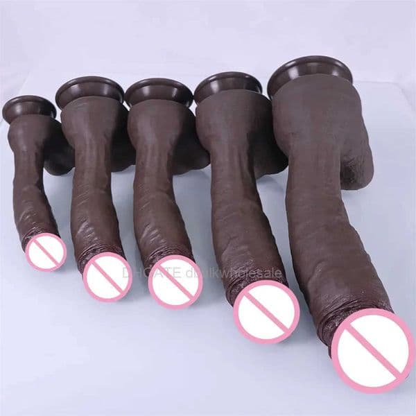 Long Realistic Dildo Dongs Black Skin Feel Penis Artificial Veins Dick Silicone Women Vagina Toys Soft Cock Dilldoo Didlo Deeldo 2027Y6XE