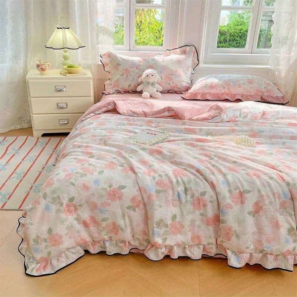 1pc Floral Summer Quilt - Lightweight, Breathable & Light Beige-Friendly Polyester Fabric for All Seasons 26H0320