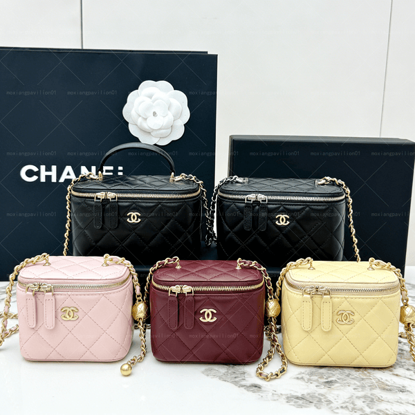 10A cosmetic bag case designer cosmetic Bag Mirror Bag mini makeup bag with crossbody bag women's bag fashionable small handbag toiletry bag organized bag luxury bag
