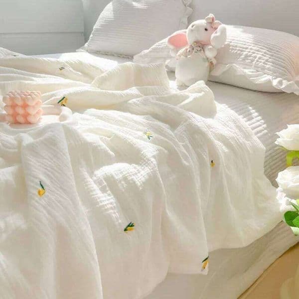 New A small fresh double-layer wrinkled yarn washed cotton summer cool air conditioner quilt 26H0320