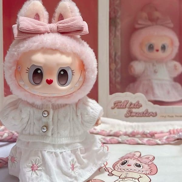 The Monsters Mokoko Fall Into Sweaters V7 17cm Vinyl Plush Pendant Collectible Figure With Detachable Accessory Gift Toys
