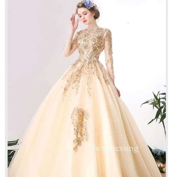 Champagne Gold 2024 Ball Gown Wedding Dress O Neck Long Sleeve Lace Appliqued Crystal Pearls Beading Vestido Novia Plus Size Bridal Gowns Estidos De Noiva 403 B0320