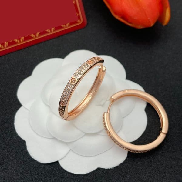 Letters Earrings Designer Simple Earing Stud for Women Classic Vintage Luxury Round Ear Studs for Gifts Jewelry Accessories