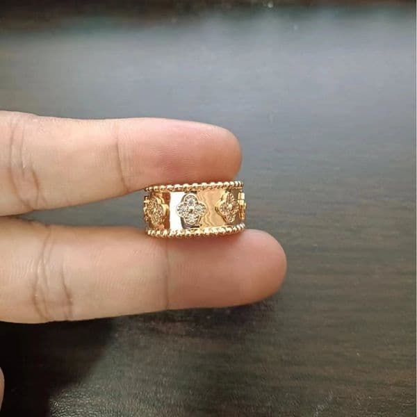 Designer Jewelry Vanny cleef Version V Gold Kaleidoscope Ring Wide and Narrow Version Full Diamond 18K Rose Gold Flower-shaped Diamond Ring Light Style Womens Ring