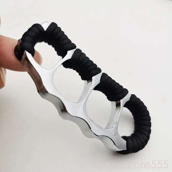 Mini Portable Knuckle Duster Defense brass knuckles Outdoor EDC Tool 3895