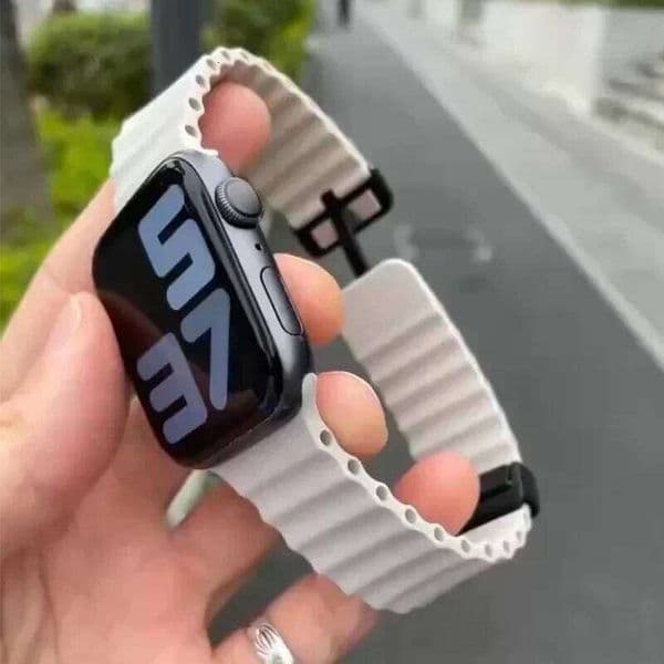 Silicone Strap For watch band 49mm 45 44 40 41 38 42mm magnetic buckle bracelet iWatch series 7 6 3 se 8 9 Ultra 2 26W0320