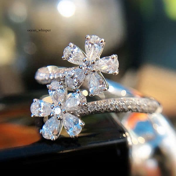 Fashion Socialite Fairy Style Flower Water Drop Pear-shaped Simulated Moissanite Open Ring for Women