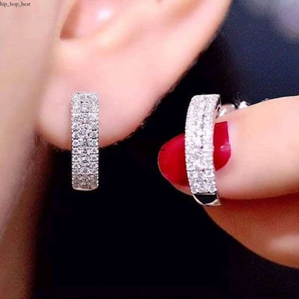 Factory Direct Sale Fashionable Women's Trendy Simple White Gold Hoop Jewelry Fresh Fashion Earrings