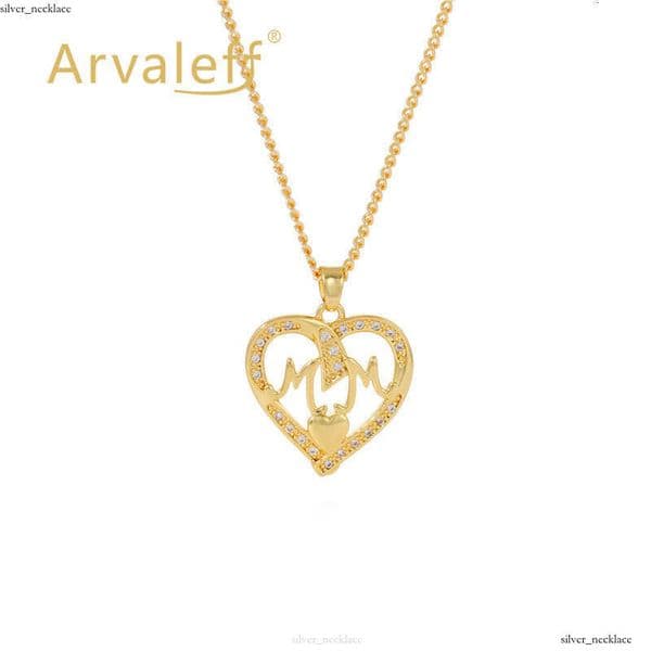 Silver Necklace Mother's Day Series Heart-Shaped MOM Clavicle Chain 18k Gold Moissanite Wholesale