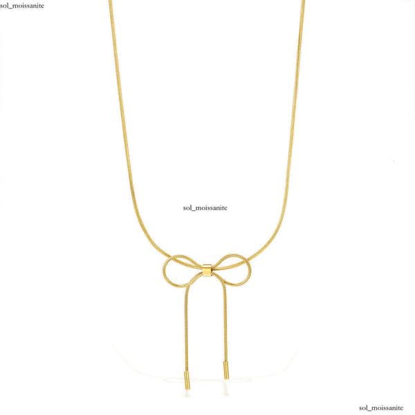 Jewelry INS-style necklace for women 925 Sterling Silver 18K Gold niche design bowknot retro high-end titanium steel collarbone chain