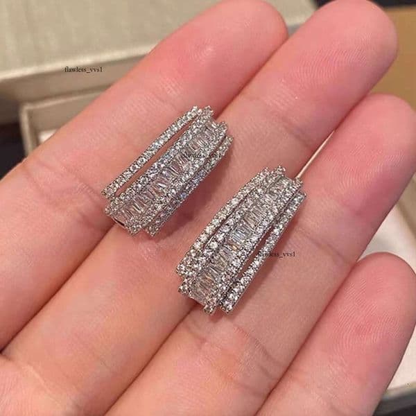 broadcast features hot-selling light luxury style earrings women fashionable and sophisticated shiny accessories suitable for evening