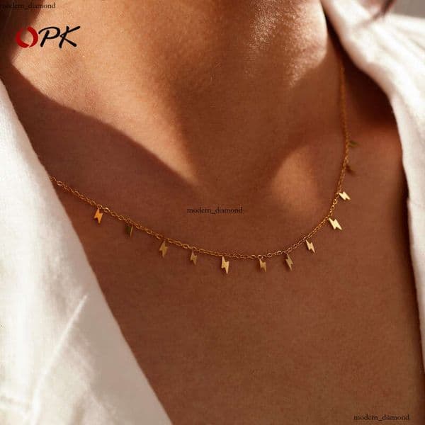 Moissanite Jewelry INS-style women's necklace 925 Sterling Silver 18K Gold unique design lightning-shaped simple and versatile titanium steel collarbone chain