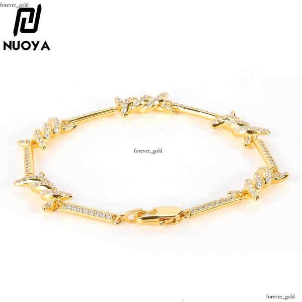 Luxury Jewelry hip-hop 2.5mm wire couple's with micro-inlaid Moissanite cross-shaped clasp fine thorn chain bracelet for men and women