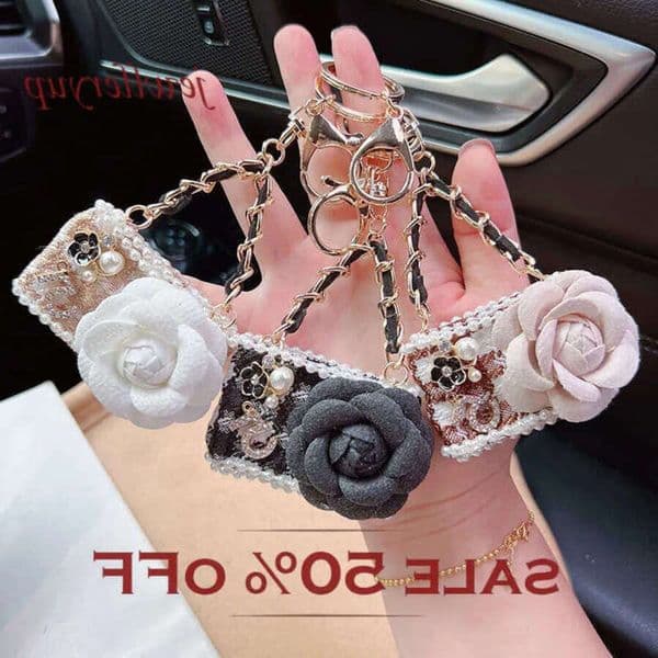 2026 new lace camellia pendant metal chain keychain infuse your everyday bag with romantic charm toy