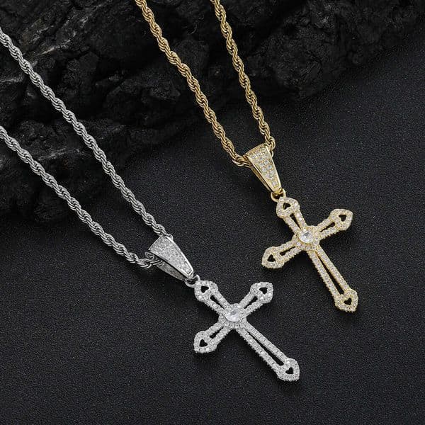 Jewelry Hip Hop accessories Silver cross pendant men's bold diamond-encrusted three-dimensional heart-shaped sword ornament