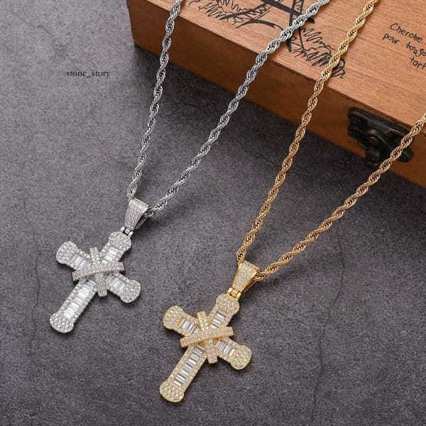 Jewelry Hip Hop necklace cross pendant Moissanite unisex couple's ins-style Silver necklace with Moissanite