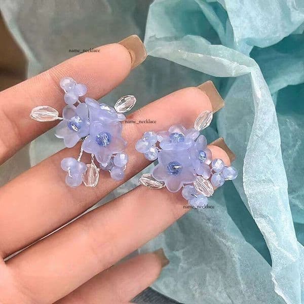 Summer's milky blue~ Super fairy-like, sweet and fresh earrings, baby blue beaded flower stud earrings wholesale