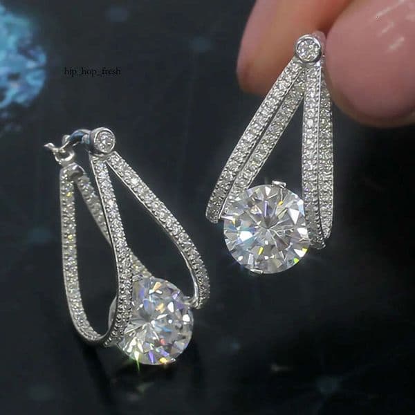 new ins-style elegant earrings French-style fashion Moissanite earrings for Qixi Festival light luxury women's accessories wholesale