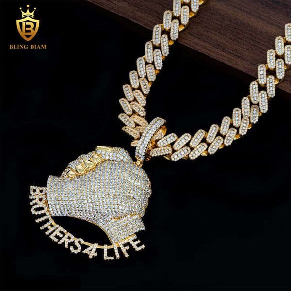 Jewelry Instagram hotselling Jewelry pendant with lettering holding hand design full of Moissanite stones Hip Hop trendy necklace