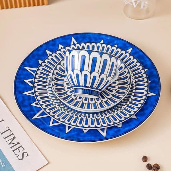Fine Porcelain Coffee Set Table Voline Retro Coffee Ceramic Ceramic Mug Vintage Bone China Plates Luxury Dinner Wedding Gift