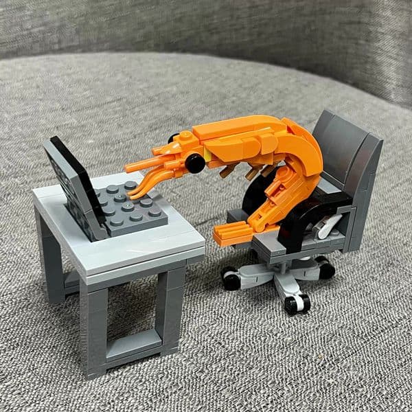 MOC Building block shrimp model figurines puzzle assembly boys and girls randomly mixing Internet celebrity creative parodies 260320